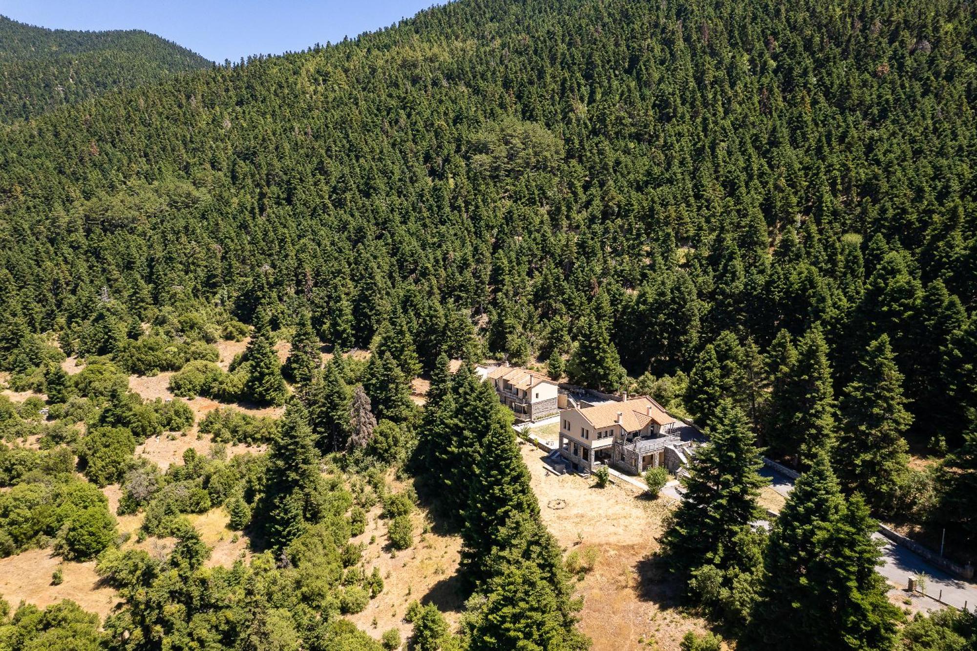Natura Hotel Vitina Bagian luar foto